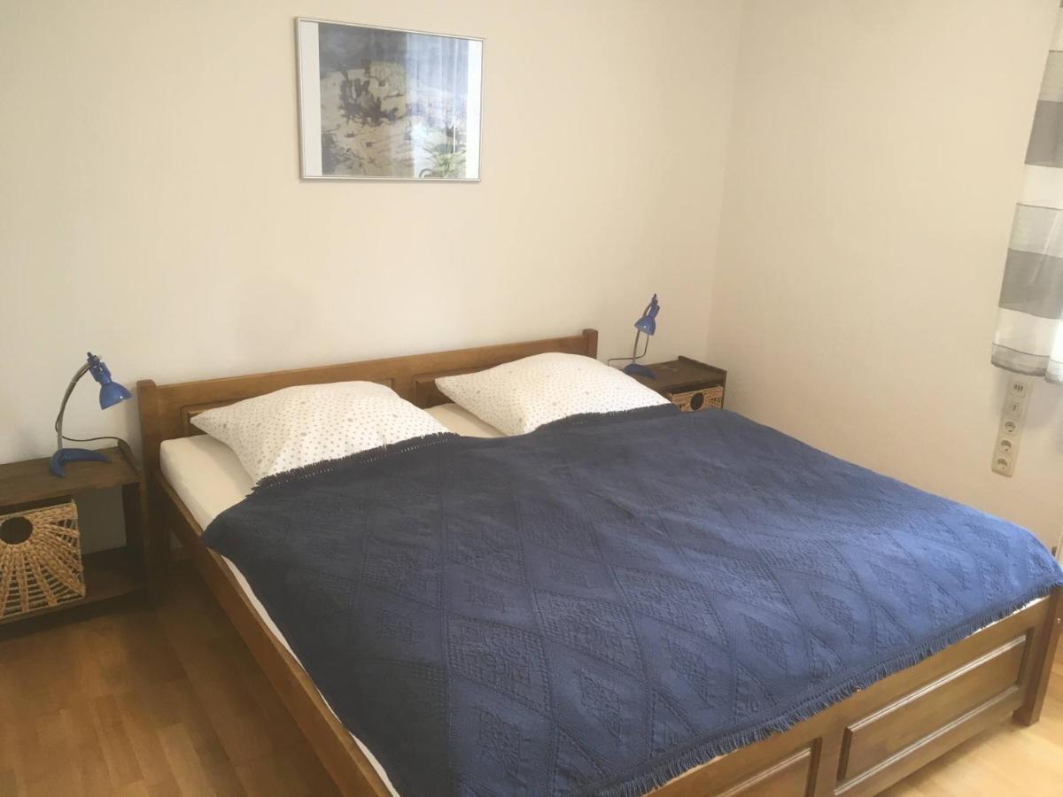 Ferienwohnung Kastanienblick Oder Parkblick, Oder Unser Radlerzimmer! Ziethen  Екстериор снимка