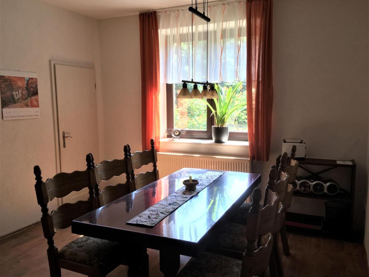 Ferienwohnung Kastanienblick Oder Parkblick, Oder Unser Radlerzimmer! Ziethen  Екстериор снимка