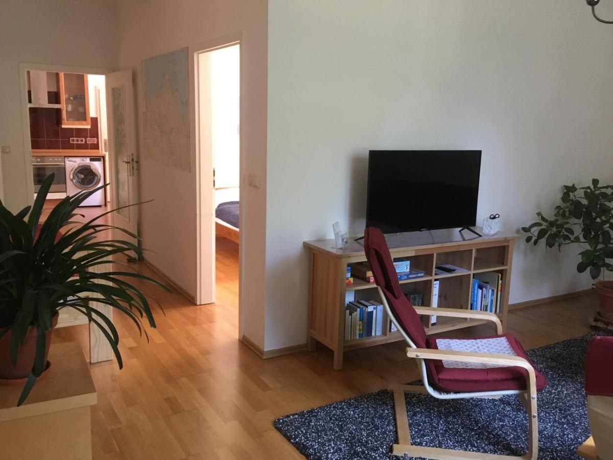 Ferienwohnung Kastanienblick Oder Parkblick, Oder Unser Radlerzimmer! Ziethen  Екстериор снимка