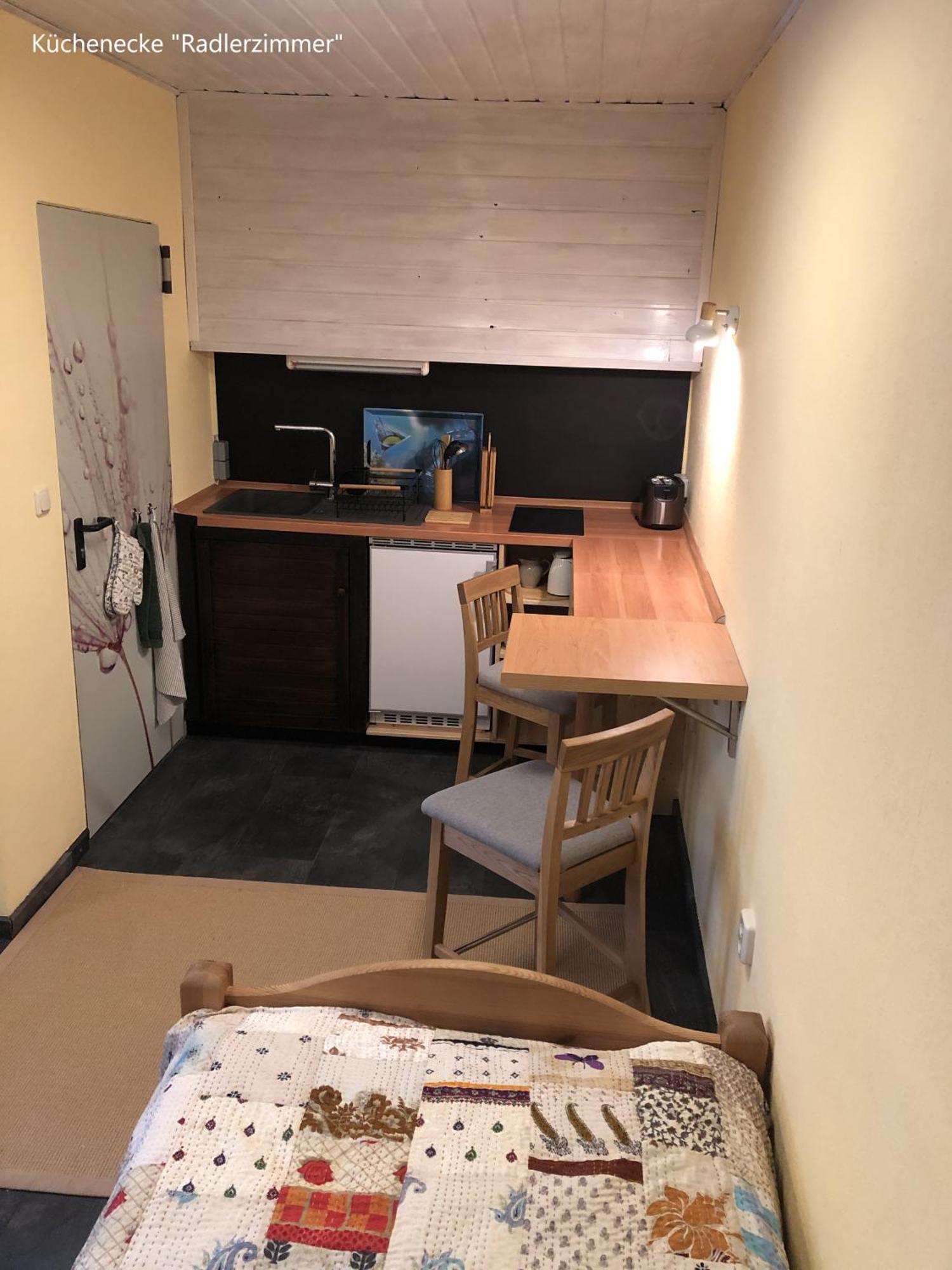 Ferienwohnung Kastanienblick Oder Parkblick, Oder Unser Radlerzimmer! Ziethen  Екстериор снимка